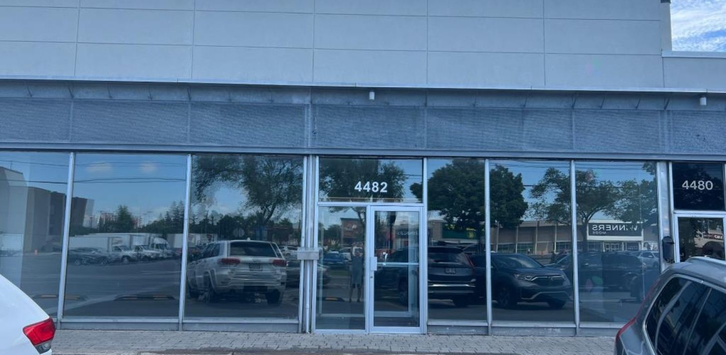 3,400 sqft Prime Location on Jean-Talon East St-Leonard - For Rent