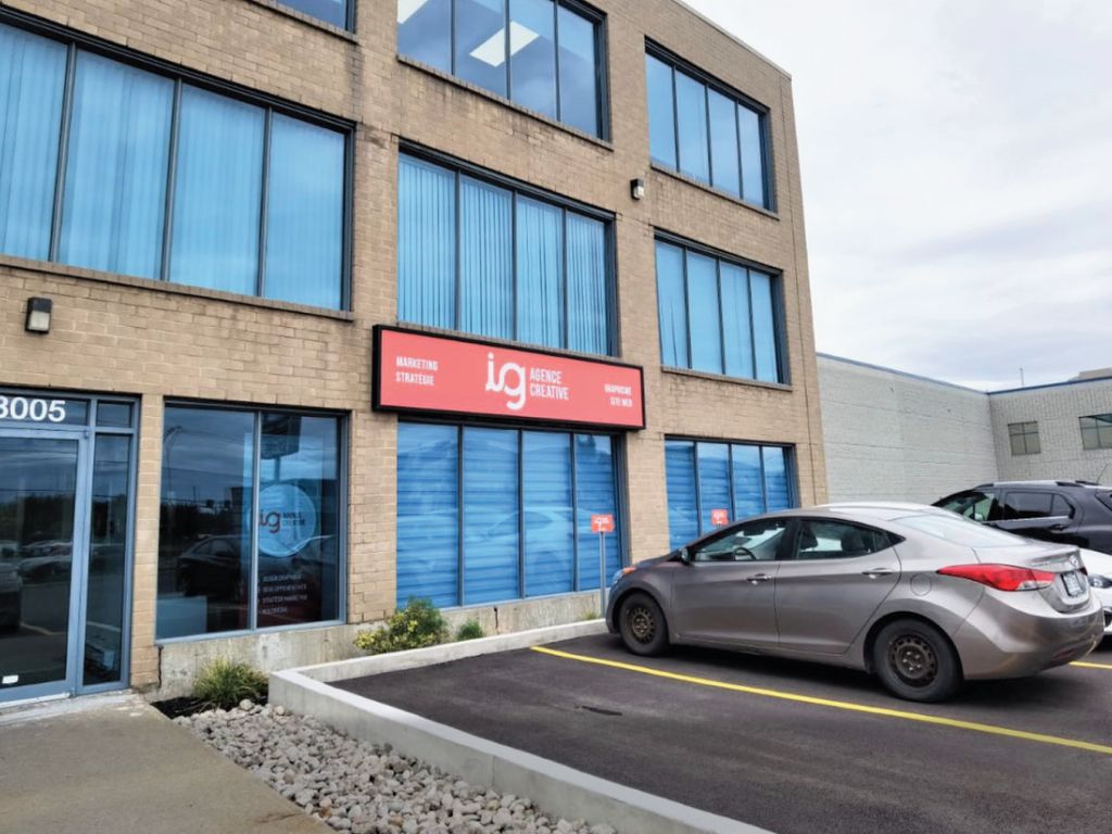 Bureau  louer 1400 pc au rdc Brossard