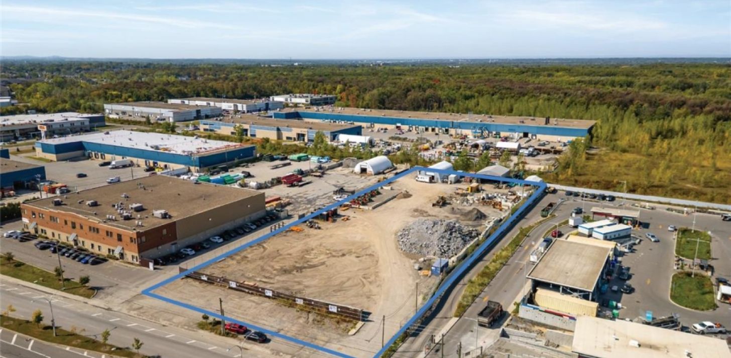 Terrain industriel &agrave; louer � Boul. Dagenais O., Laval (Vimont) - &Agrave; louer