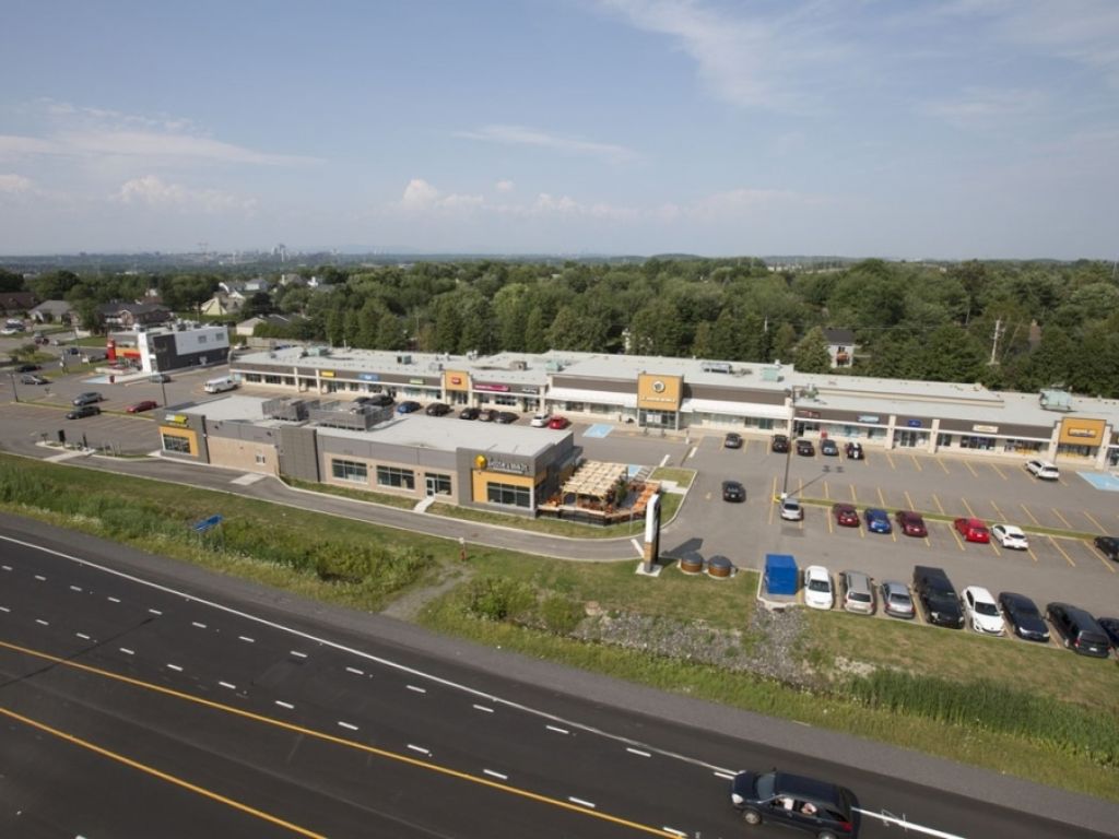 Complexe St-Nicolas - 650 pieds carr�s