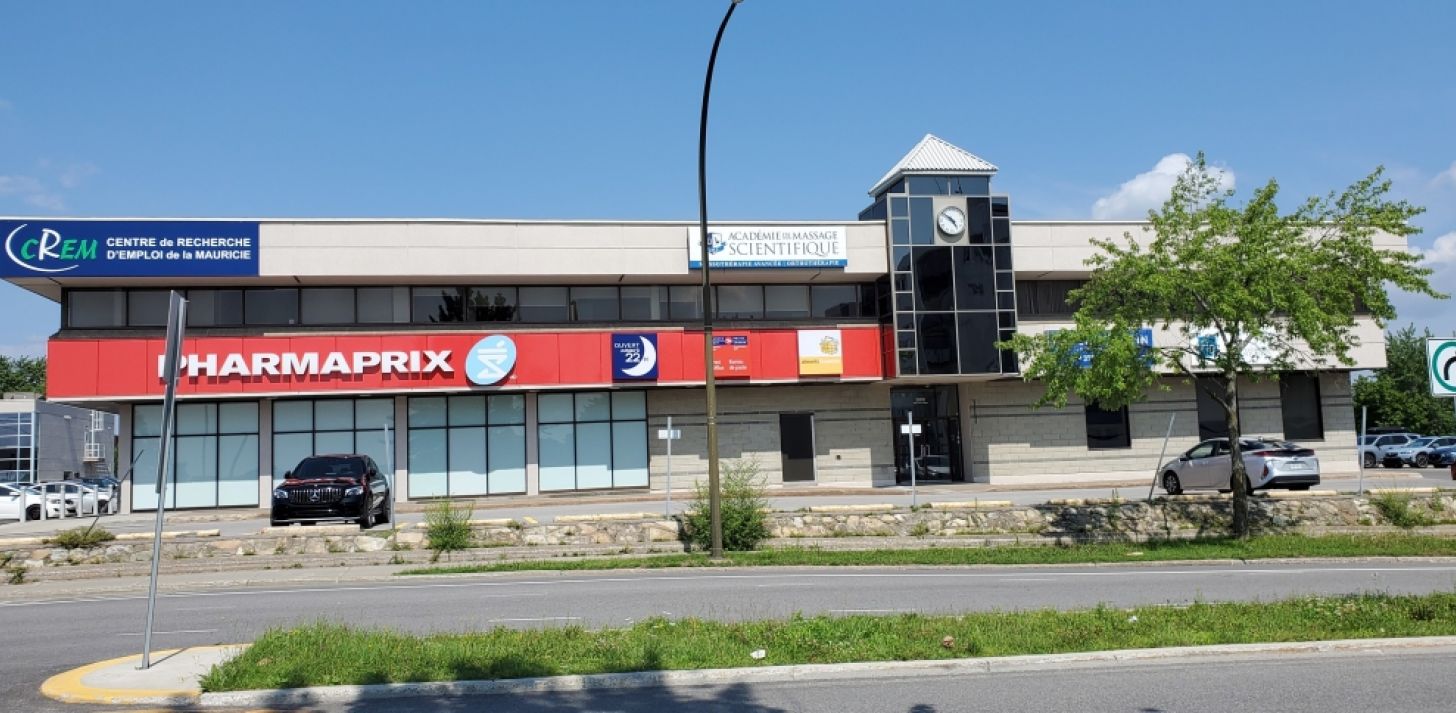 LOCAL À LOUER DANS LE MÊME IMMEUBLE QUE LE CREM À TROIS-RIVIÈRES - Espace à louer