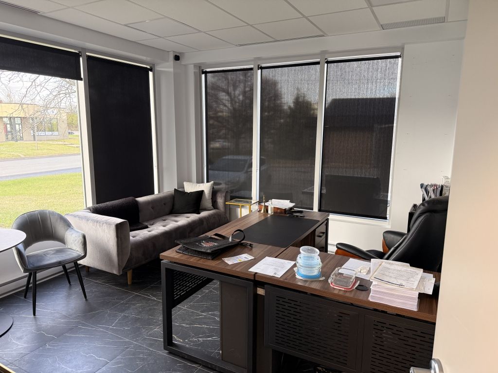 Bureaux � Louer 1600 pi. ca. - 7 rue Industrielle, Delson