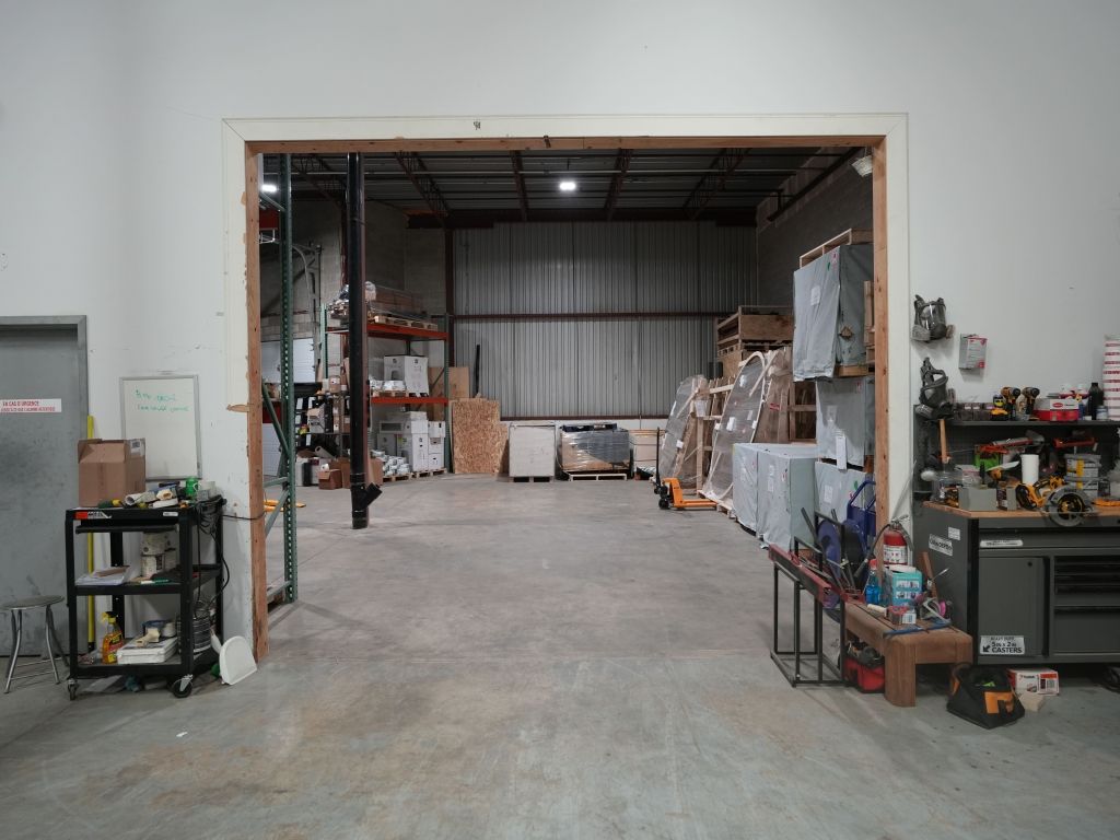 5,000 Sq. Ft. Warehouse for Lease � Sublease � Boucherville