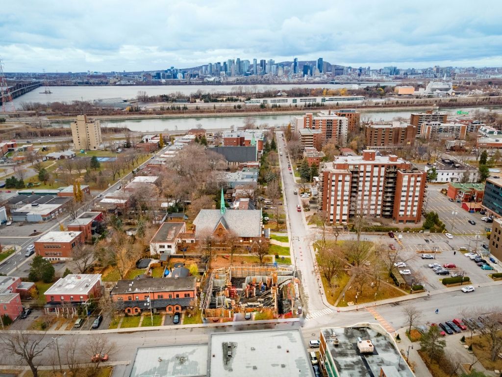 New prestigious office for sale Saint-Lambert