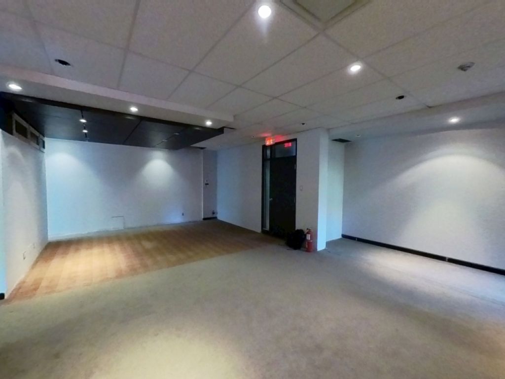 Bureau  louer quartier Montcalm Qubec