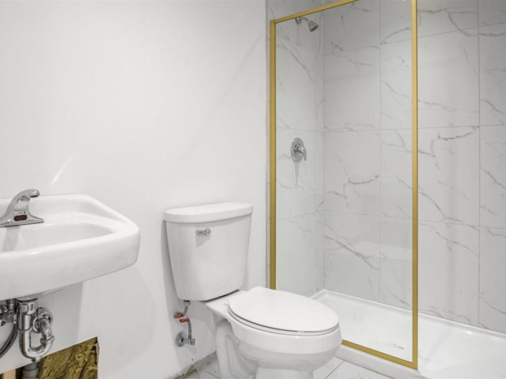 Office space for lease - 482 Boul. Adolphe-Chapleau