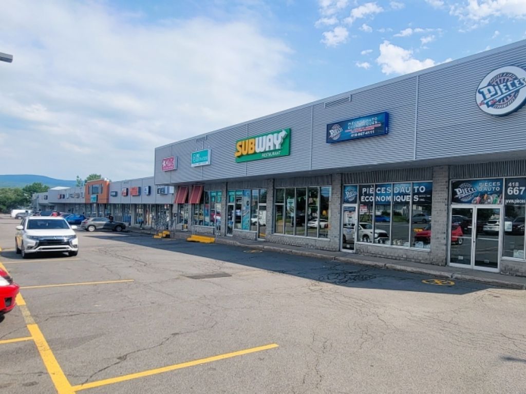 LOCAL COMMERCIAL  BEAUPORT