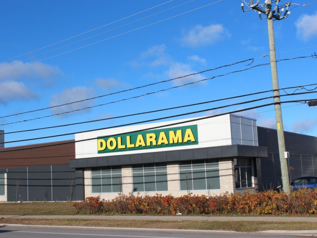 Local commercial � Sainte-Catherine-de-la-Jacques-Cartier
