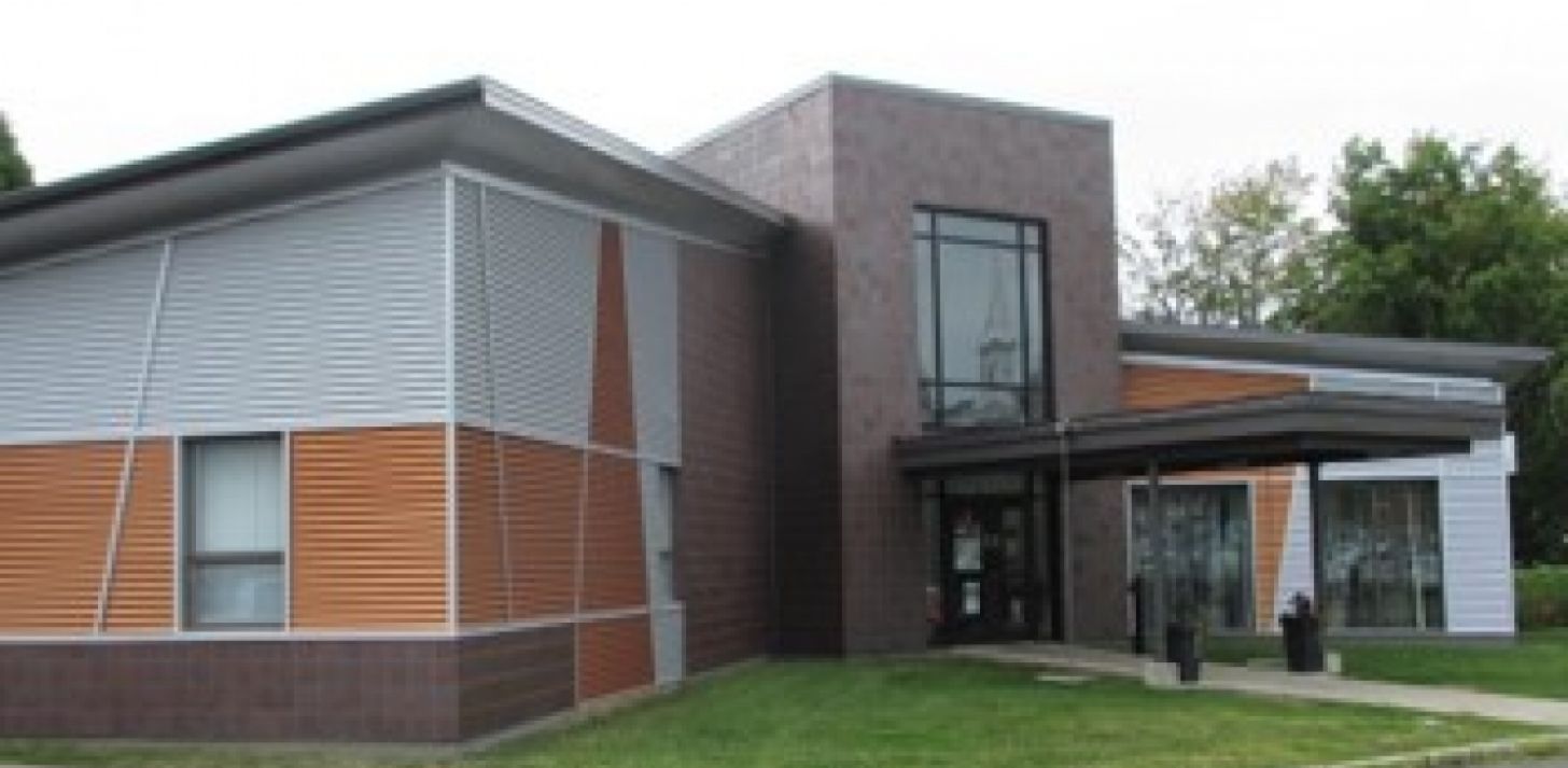 Espace commercial à louer - 39, rue Laurier Est - À louer