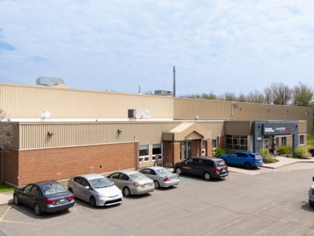 Espace industriel de choix  louer  Victoriaville