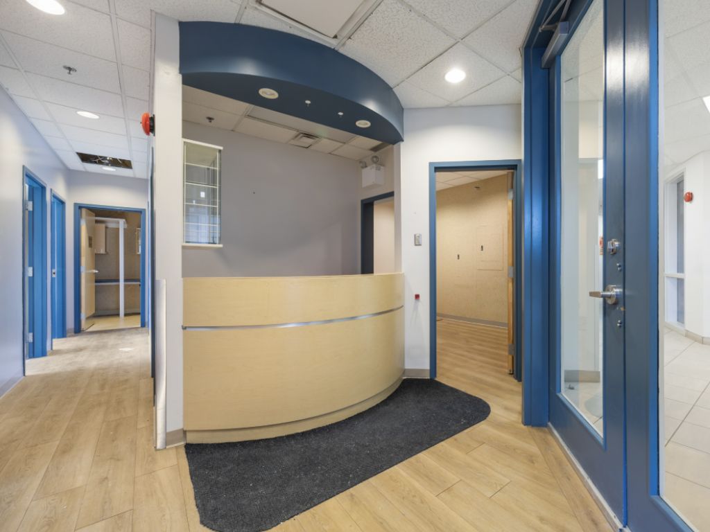 Local POLYVALENT � louer