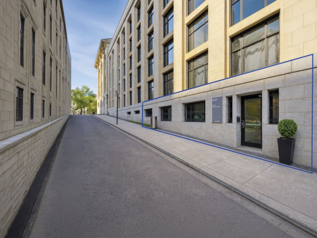 PROFESSIONAL OFFICE FOR LEASE