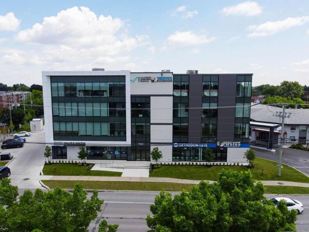 Espaces Coworking / Bureau  louer cl en main Brossard