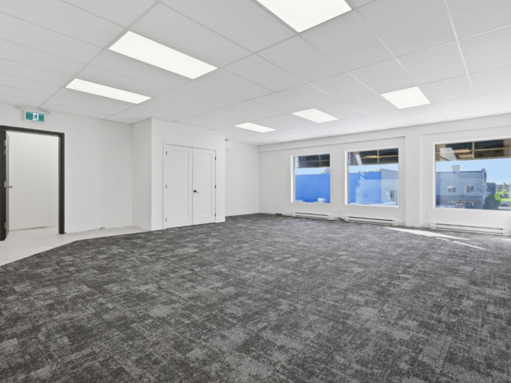 OFFICE FOR RENT